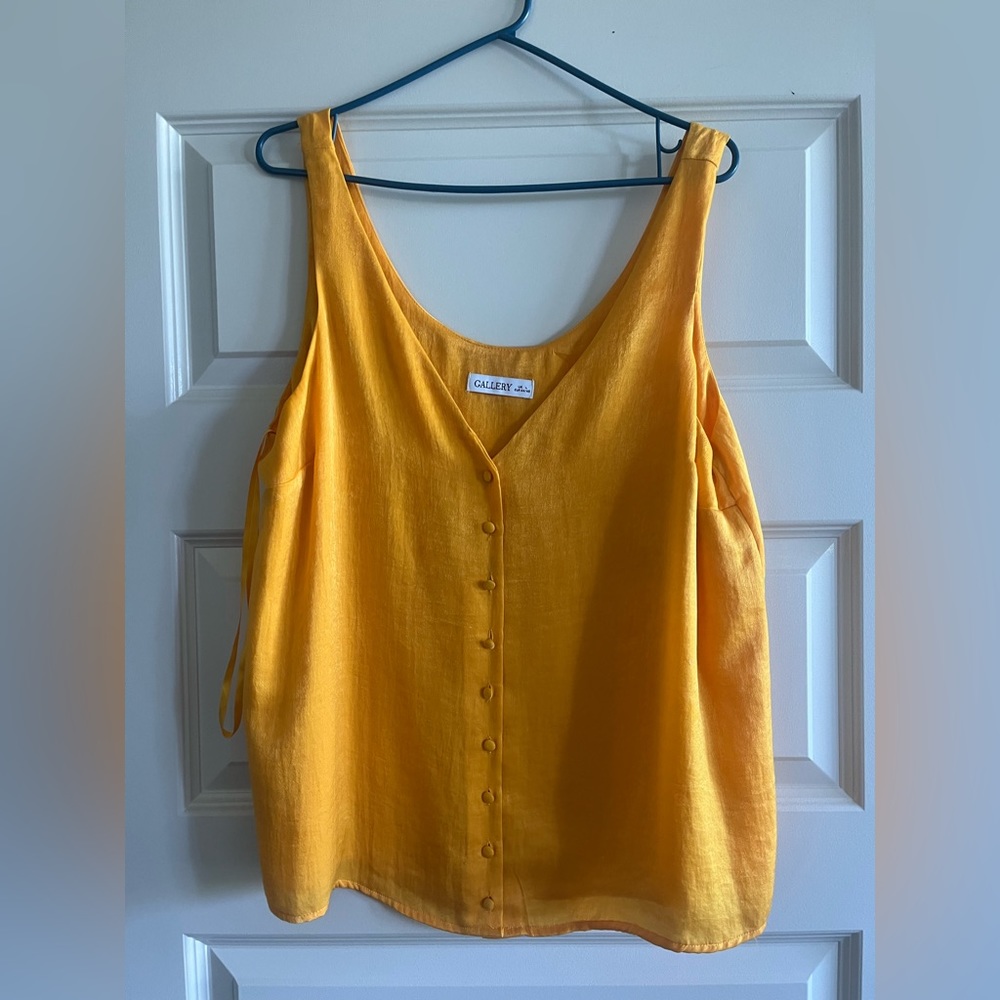 Gallery yellow button down tank top, soft touch material